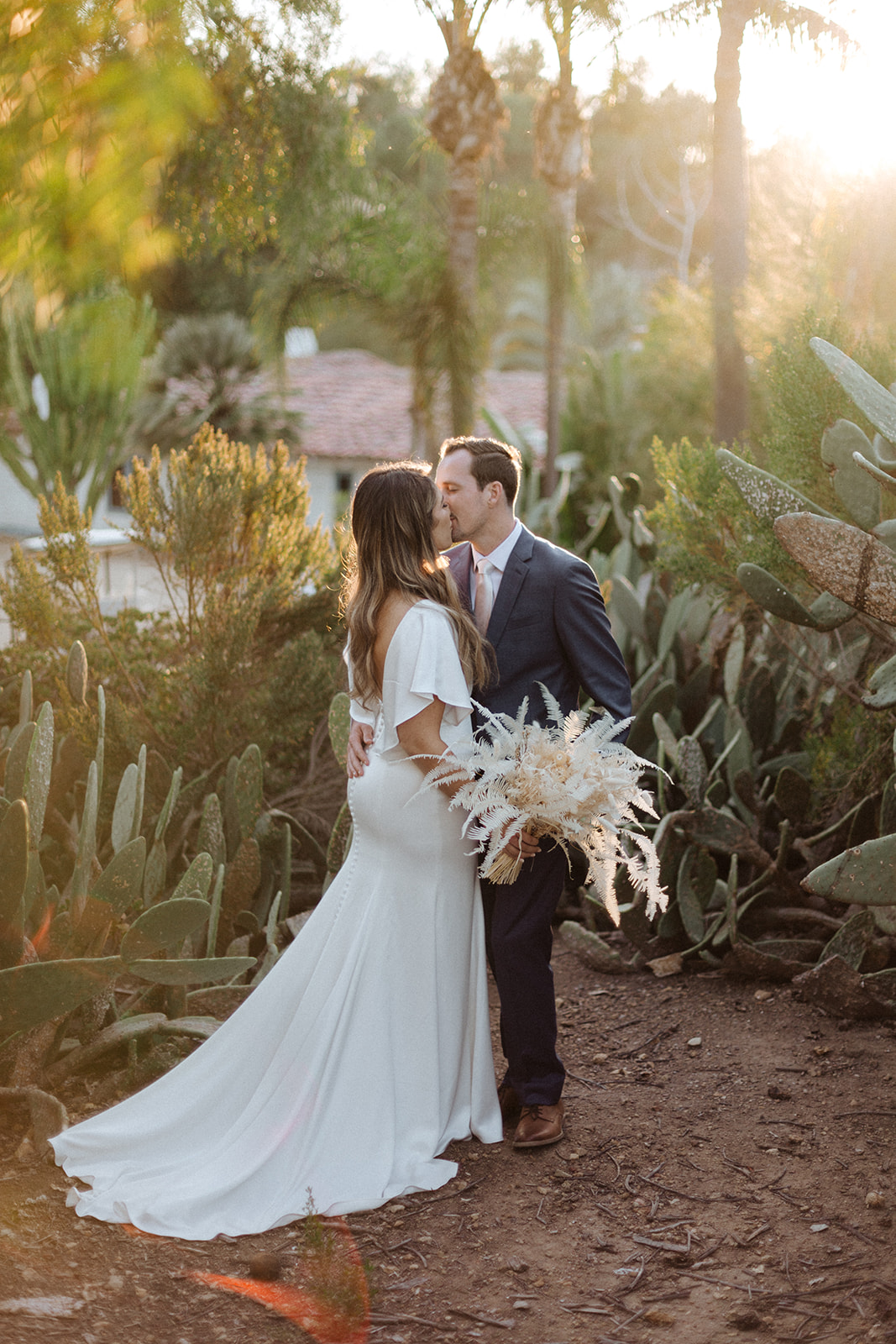 Leo Carrillo Ranch Wedding - San Diego - Kara Reynolds Photography - San  Diego Wedding Photographer, image size:1067x1600