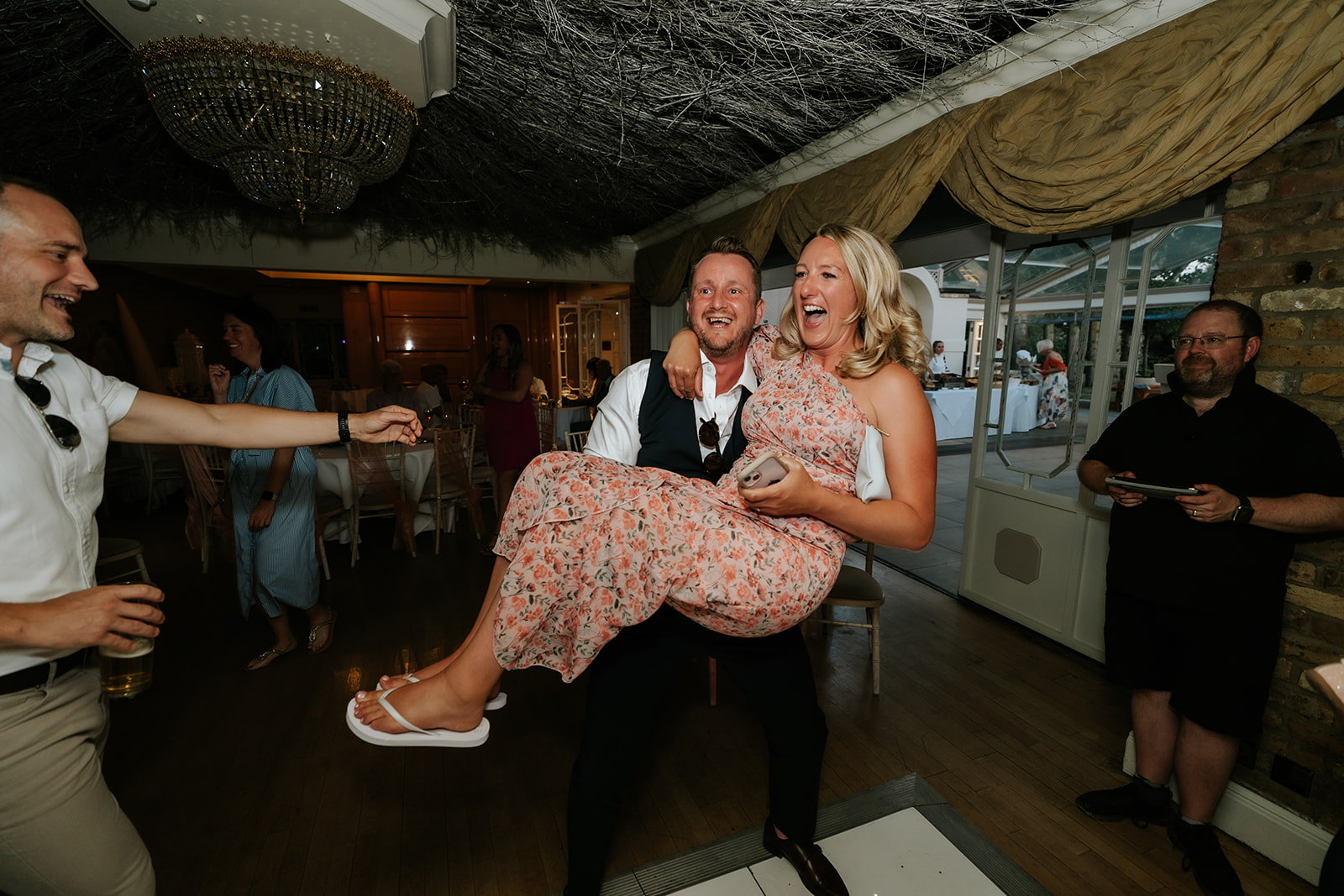 Laura & Aaron-2578.JPG