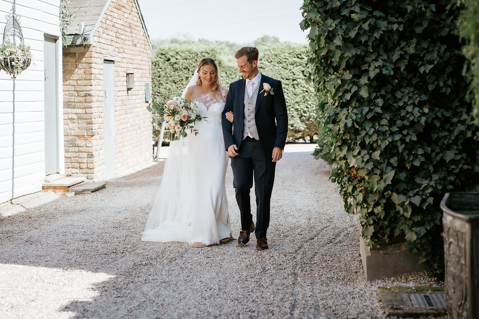 Laura & Aaron-13003.JPG